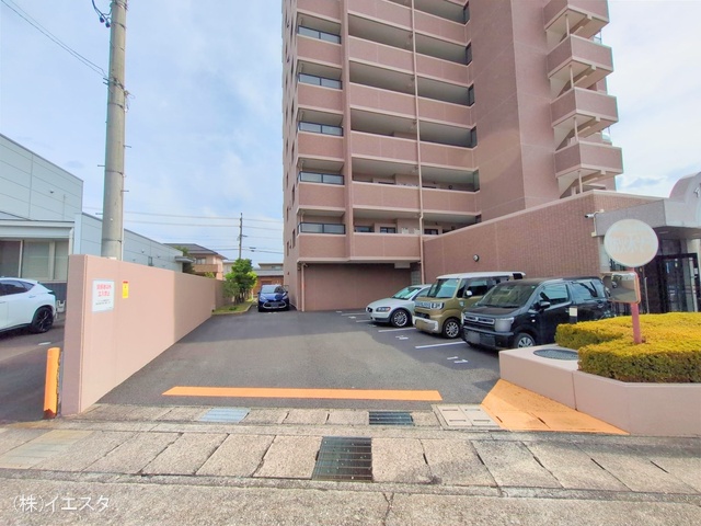 愛知県尾張旭市東栄町4丁目のマンション『アピエス三郷』外観写真 2025年9月2日撮影