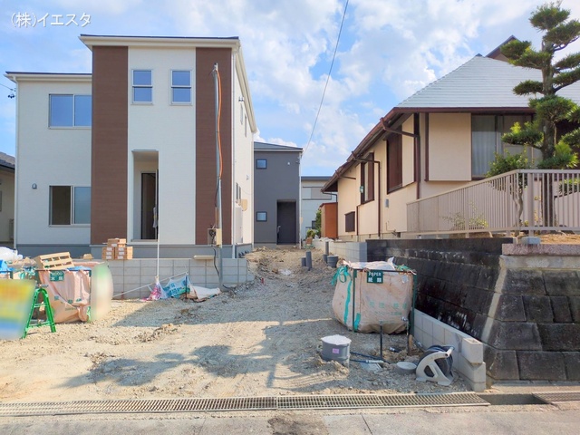 愛知県春日井市中央台6丁目の新築戸建て外構写真 2025年8月4日撮影