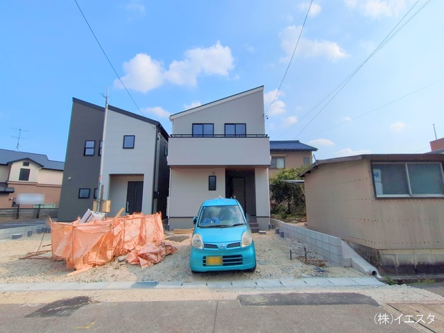愛知県瀬戸市平町１丁目の新築戸建て外構写真 2025年8月25日撮影