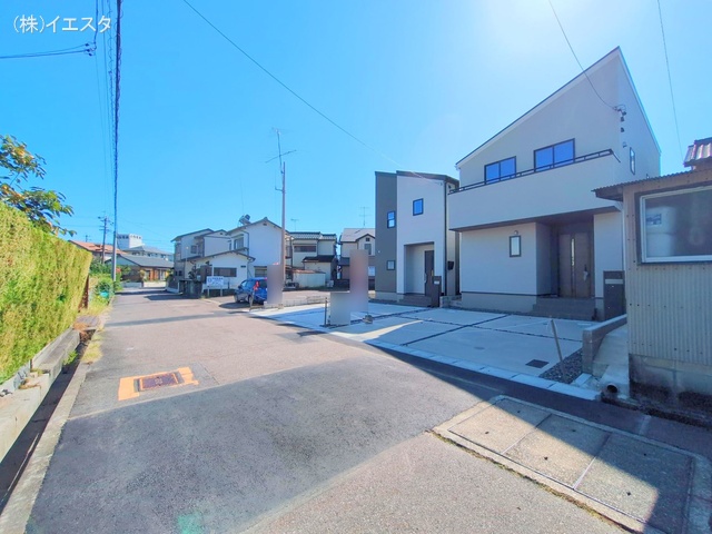 愛知県瀬戸市平町１丁目の新築戸建て完成写真 2025年10月16日撮影