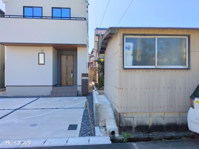愛知県瀬戸市平町１丁目の新築戸建て完成写真 2025年10月16日撮影