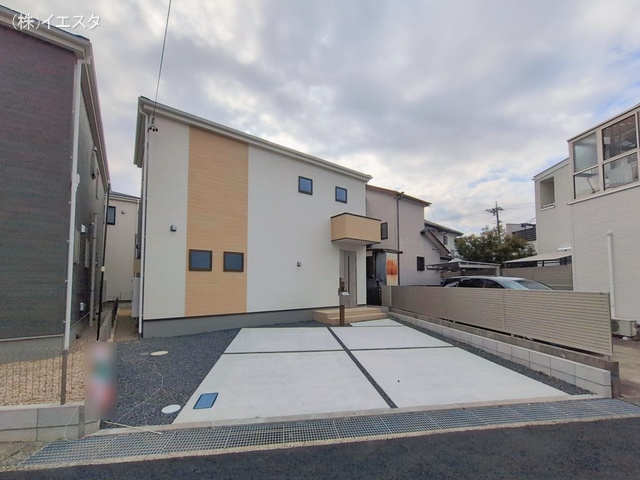 愛知県春日井市東野町西２丁目の新築戸建て完成写真 2026年1月26日撮影