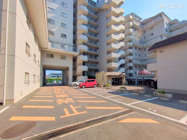 愛知県尾張旭市北原山町大久保見のマンション『ネオハイツ森林公園A棟』外観写真 2025年7月29日撮影