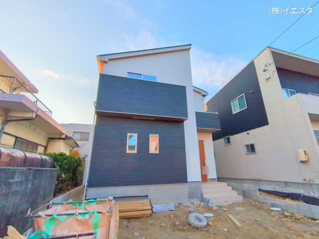 愛知県尾張旭市南新町中畑の新築戸建て外構写真 2025年11月20日撮影