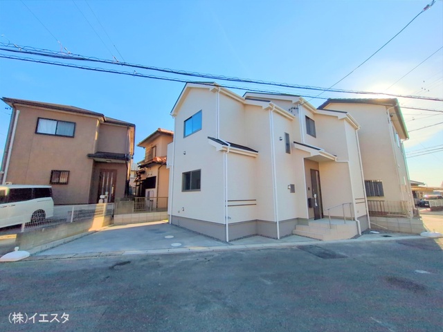 愛知県尾張旭市北山町北山の新築戸建て完成写真 2025年10月29日撮影