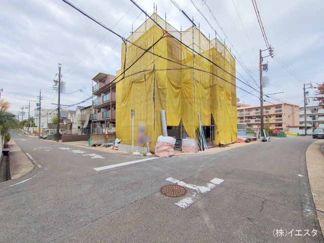 愛知県名古屋市名東区社が丘３丁目の新築戸建てシート写真 2025年11月4日撮影