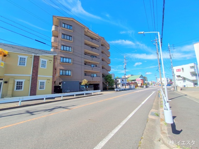 愛知県名古屋市守山区苗代2丁目のマンション『ライオンズマンション小幡苗代』外観写真 2025年10月5日撮影