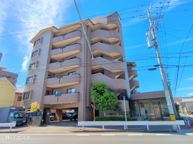 愛知県名古屋市守山区苗代2丁目のマンション『ライオンズマンション小幡苗代』外観写真 2025年10月5日撮影