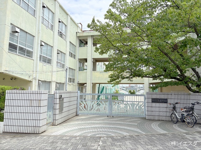 名古屋市立蓬来小学校　距離750m