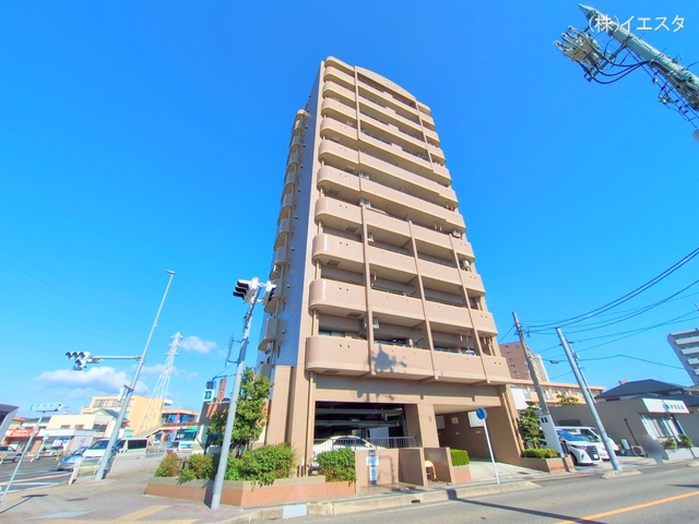 愛知県春日井市大和通１丁目のマンション『シャトー勝川III』外観写真 2025年11月25日撮影