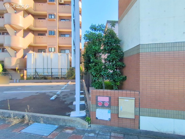 愛知県春日井市大和通１丁目のマンション『シャトー勝川III』外観写真 2025年11月25日撮影