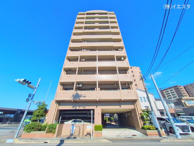 愛知県春日井市大和通１丁目のマンション『シャトー勝川III』外観写真 2025年11月25日撮影