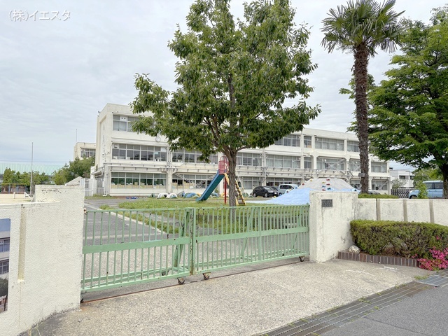 春日井市立山王小学校　距離350m