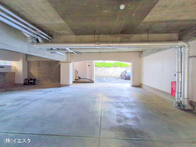 愛知県名古屋市名東区にじが丘１丁目のマンション『荘苑星ヶ丘』外観写真 2025年11月9日撮影