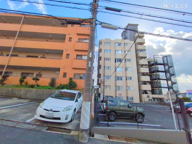 愛知県日進市浅田平子３丁目のマンション『キングスコート赤池』外観写真 2025年11月9日撮影