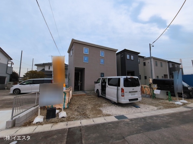 愛知県春日井市熊野町の新築戸建て外構写真 2026年3月1日撮影