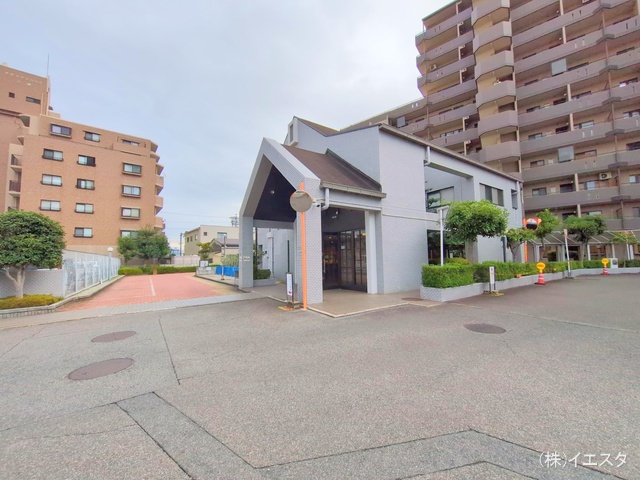 愛知県尾張旭市井田町3丁目のマンション『ラビデンス尾張旭光和』外観写真 2024年12月10日撮影