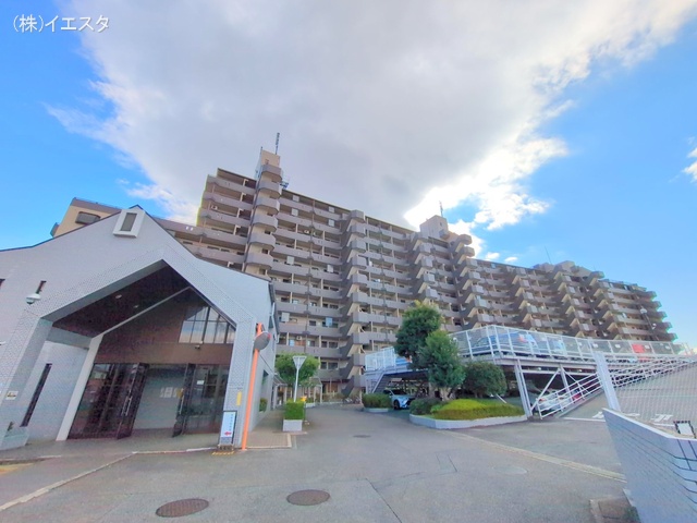 愛知県尾張旭市井田町3丁目のマンション『ラビデンス尾張旭光和』外観写真 2024年12月16日撮影