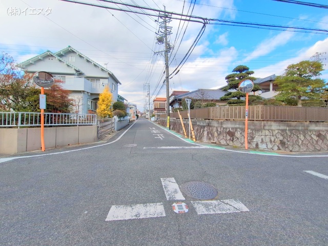 愛知県尾張旭市井田町3丁目のマンション『ラビデンス尾張旭光和』外観写真 2024年12月16日撮影