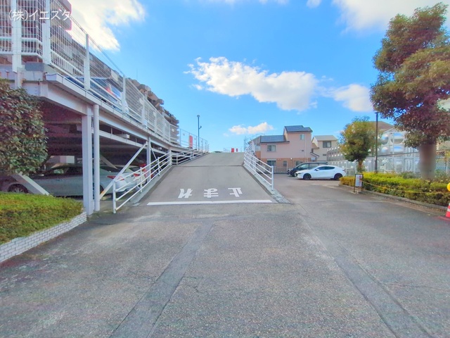 愛知県尾張旭市井田町3丁目のマンション『ラビデンス尾張旭光和』外観写真 2024年12月16日撮影