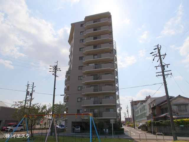 愛知県春日井市八事町３丁目のマンション『グローリアスハイツ春日井』外観写真 2023年4月2日撮影
