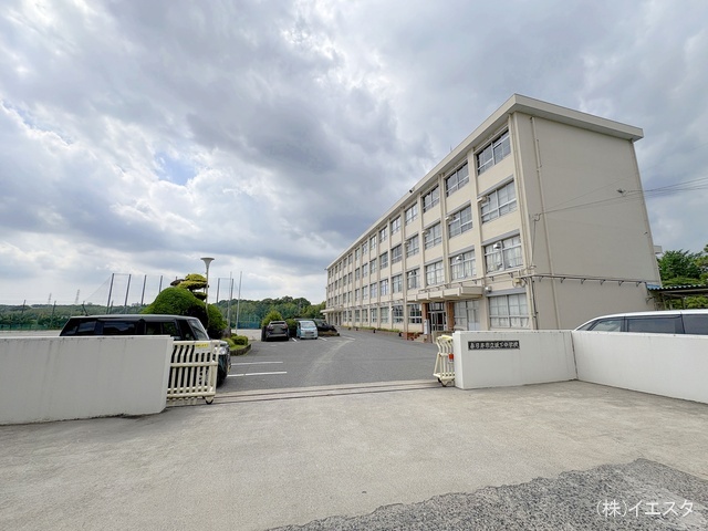 春日井市立坂下中学校　距離2100m