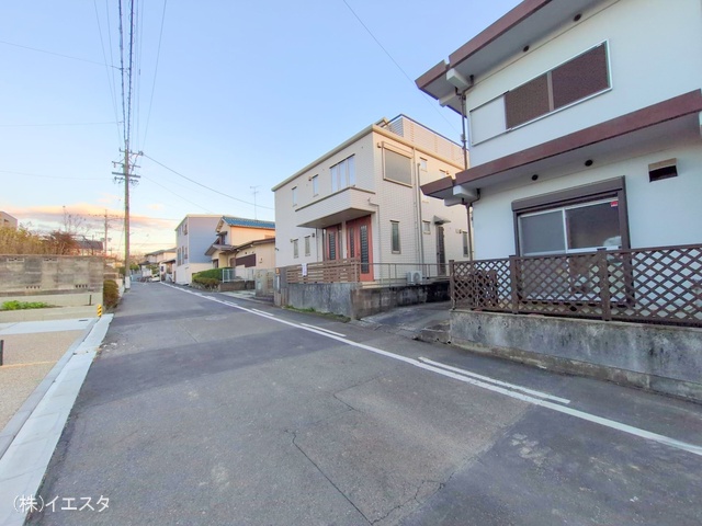 愛知県瀬戸市さつき台２丁目の新築戸建て外構写真 2025年12月14日撮影