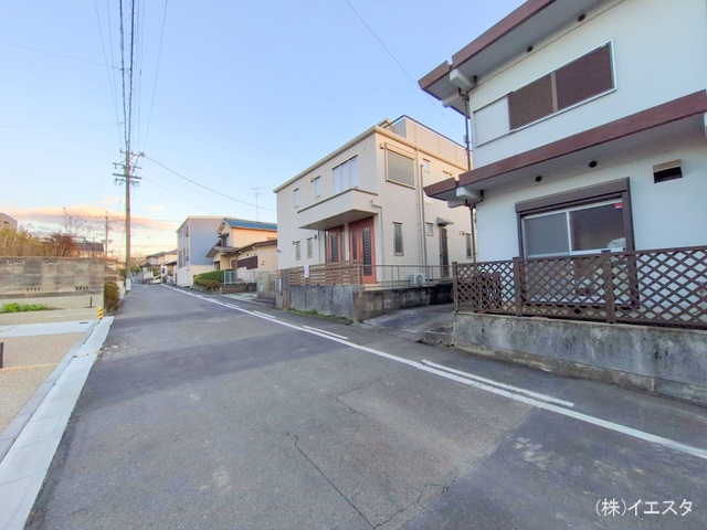 愛知県瀬戸市さつき台2丁目の新築戸建て外構写真 2025年12月14日撮影