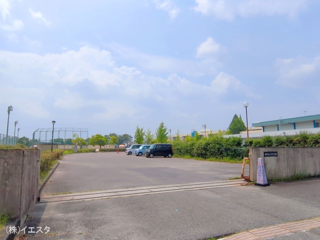瀬戸市立水野中学校 距離1520m