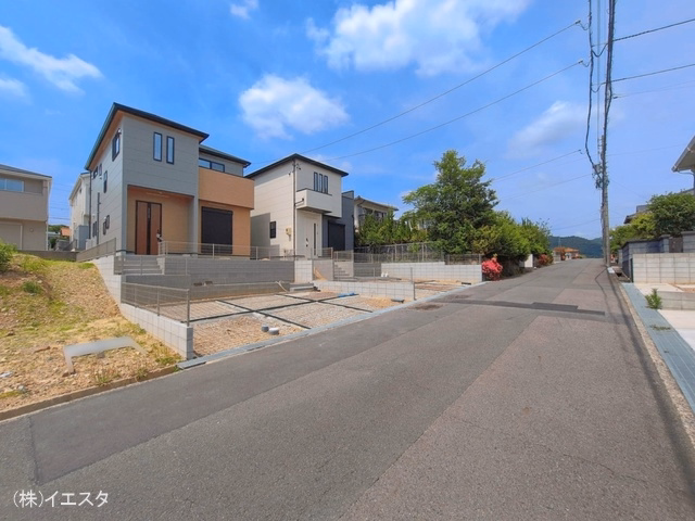 愛知県春日井市高森台7丁目の新築戸建て外構写真 2026年5月24日撮影