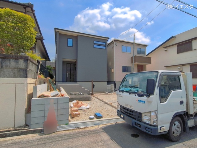 愛知県春日井市高森台5丁目の新築戸建て外構写真 2026年5月24日撮影