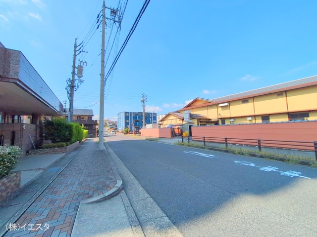 愛知県長久手市鴨田のマンション『ファミール藤ヶ丘2番館』外観写真 2025年9月7日撮影