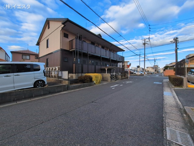 愛知県長久手市鴨田のマンション『ファミール藤ヶ丘2番館』外観写真 2026年3月10日撮影