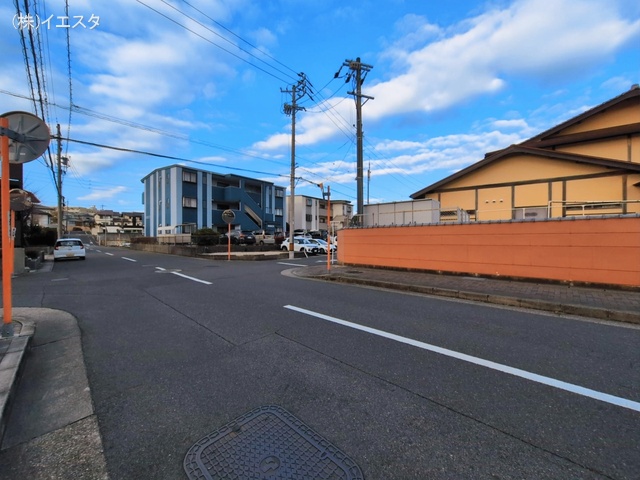 愛知県長久手市鴨田のマンション『ファミール藤ヶ丘2番館』外観写真 2026年3月10日撮影