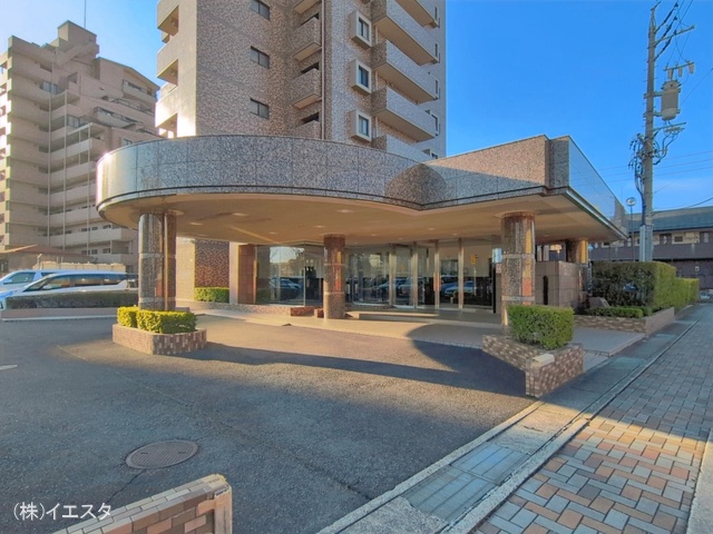 愛知県長久手市鴨田のマンション『ファミール藤ヶ丘2番館』外観写真 2026年3月23日撮影