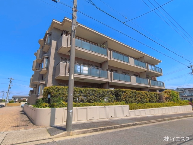 愛知県名古屋市名東区赤松台のマンション『赤松台パークハウス四番館』外観写真 2026年4月27日撮影