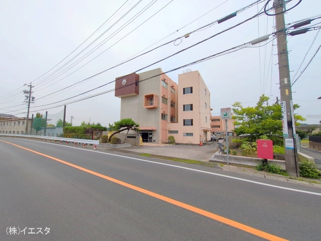 日進市立日進中学校 距離2400m