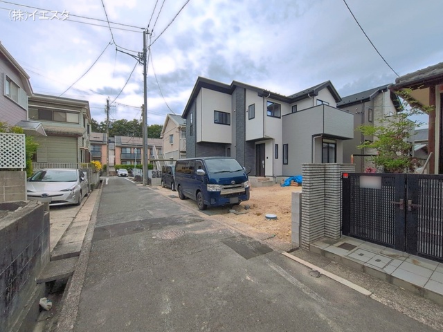 愛知県名古屋市名東区平和が丘２丁目の新築戸建て外構写真 2026年5月26日撮影