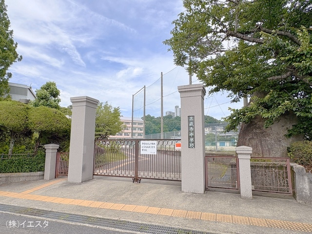 春日井市立高蔵寺中学校 距離750m