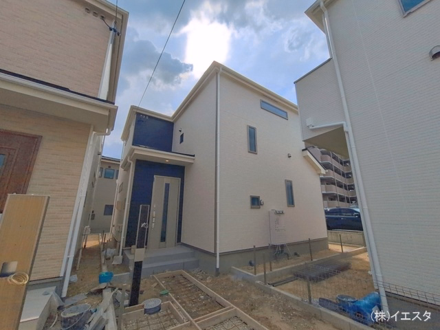 新築戸建て 春日井市上条町8丁目108番 E号棟 外構