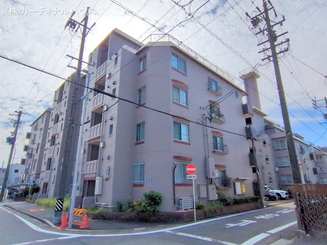 愛知県名古屋市港区港栄３丁目のマンション『宝マリーンハイツB棟』外観写真 2025年10月1日撮影