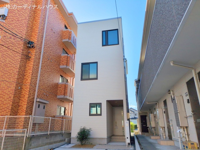 愛知県名古屋市南区鶴田2丁目の新築戸建て完成写真 2025年10月27日撮影