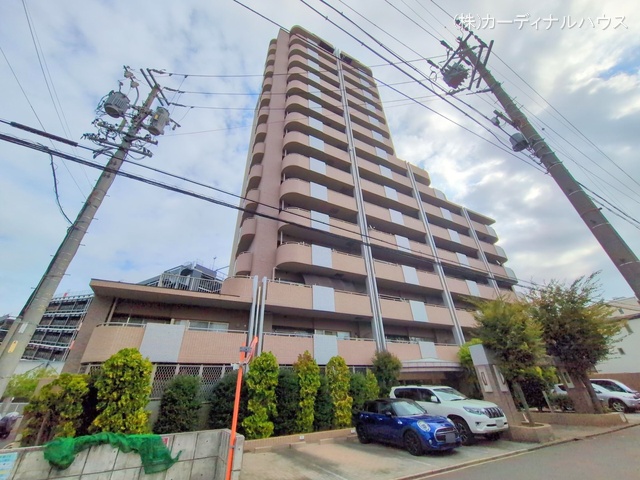 愛知県名古屋市西区則武新町３丁目のマンション『ラドーニ則武天空の館』外観写真 2025年10月9日撮影