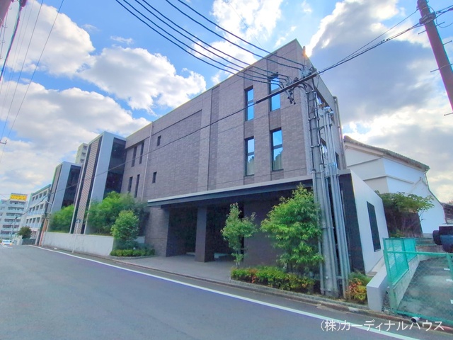愛知県名古屋市千種区法王町２丁目のマンション『プレイズ覚王山法王町』外観写真 2025年10月26日撮影