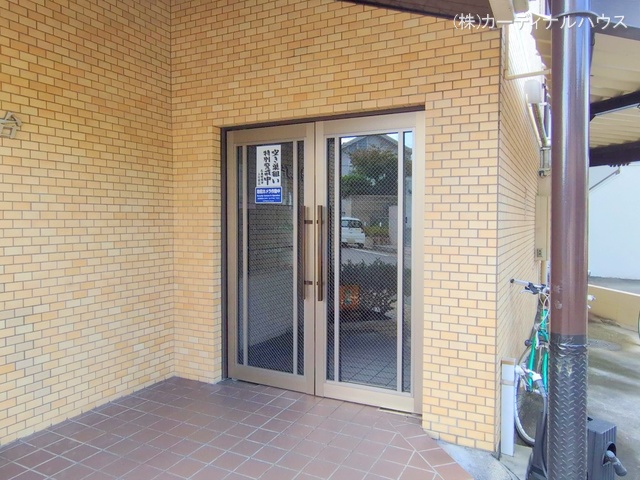 愛知県名古屋市名東区社が丘３丁目のマンション『ユニーブルマンション本郷台』外観写真 2025年11月9日撮影