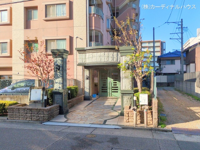 愛知県名古屋市中区正木２丁目のマンション『ユニーブル金山』外観写真 2025年11月27日撮影