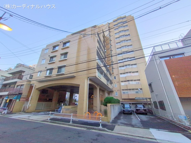 愛知県名古屋市東区泉１丁目のマンション『星和泉コーポラス』外観写真 2025年12月21日撮影