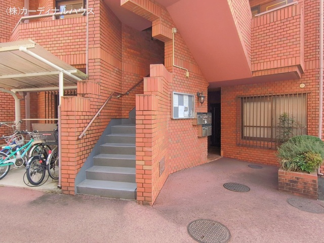 愛知県名古屋市千種区鹿子町1丁目のマンション『ロイヤル鹿子』外観写真 2026年2月16日撮影