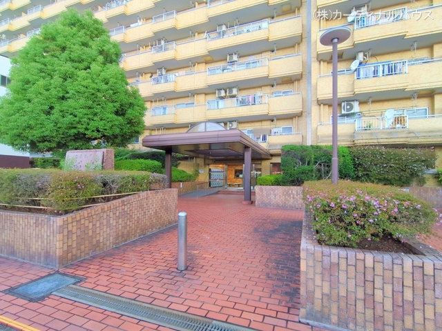 愛知県名古屋市北区安井1丁目のマンション『エスポア城北』外観写真 2025年11月9日撮影