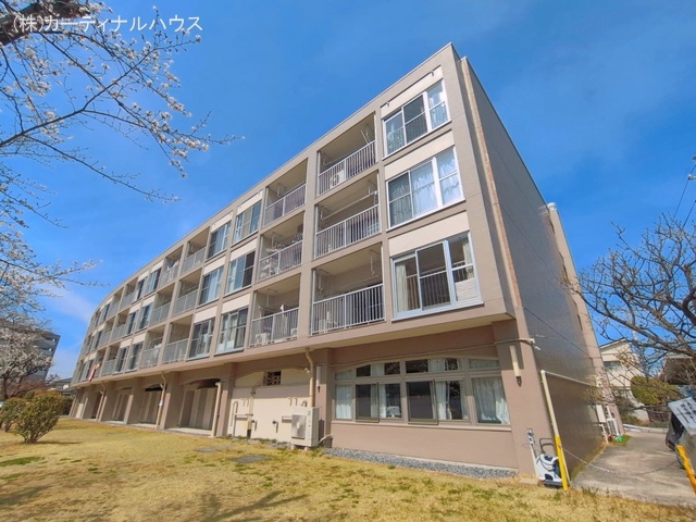 愛知県名古屋市名東区社口1丁目のマンション『上社北住宅1号棟』外観写真 2026年3月23日撮影